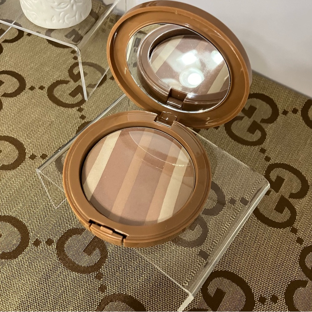 Belle Beauty Bronzabelle Tuscan Sun Bronzer - Picture 2 of 4